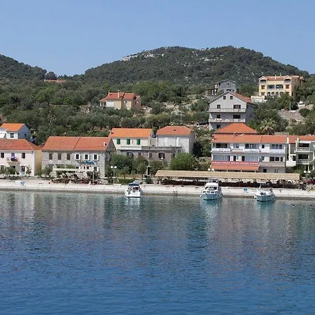 443e Sali